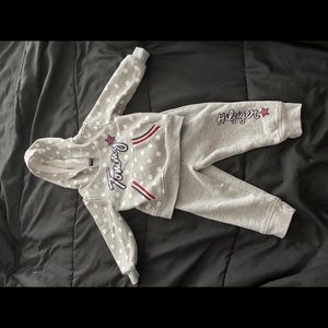 Tommy Hilfiger 12M sweatsuit